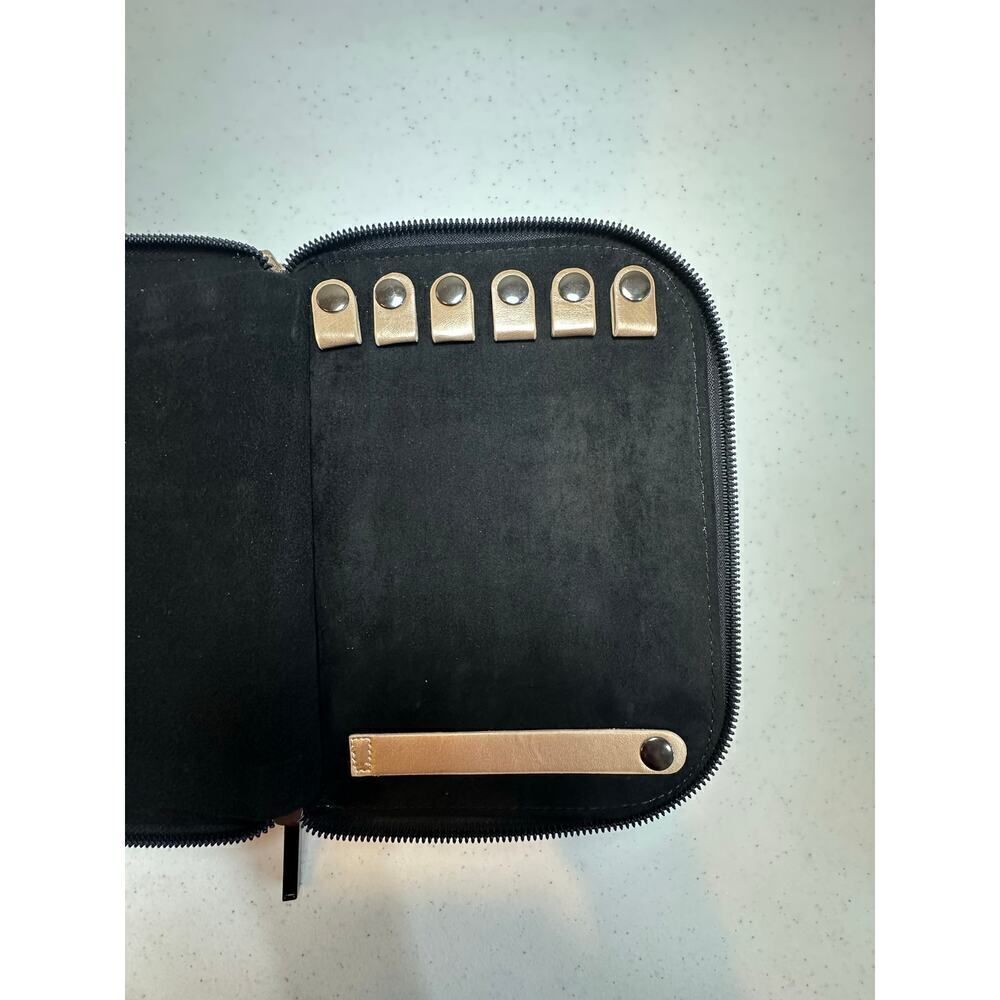Halston Gold Travel Jewelry Organizer Case 9x6.5” Zip Around-Earrings Necklaces - Picture 4 of 10